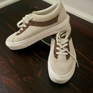 Women’s vans 6.5
